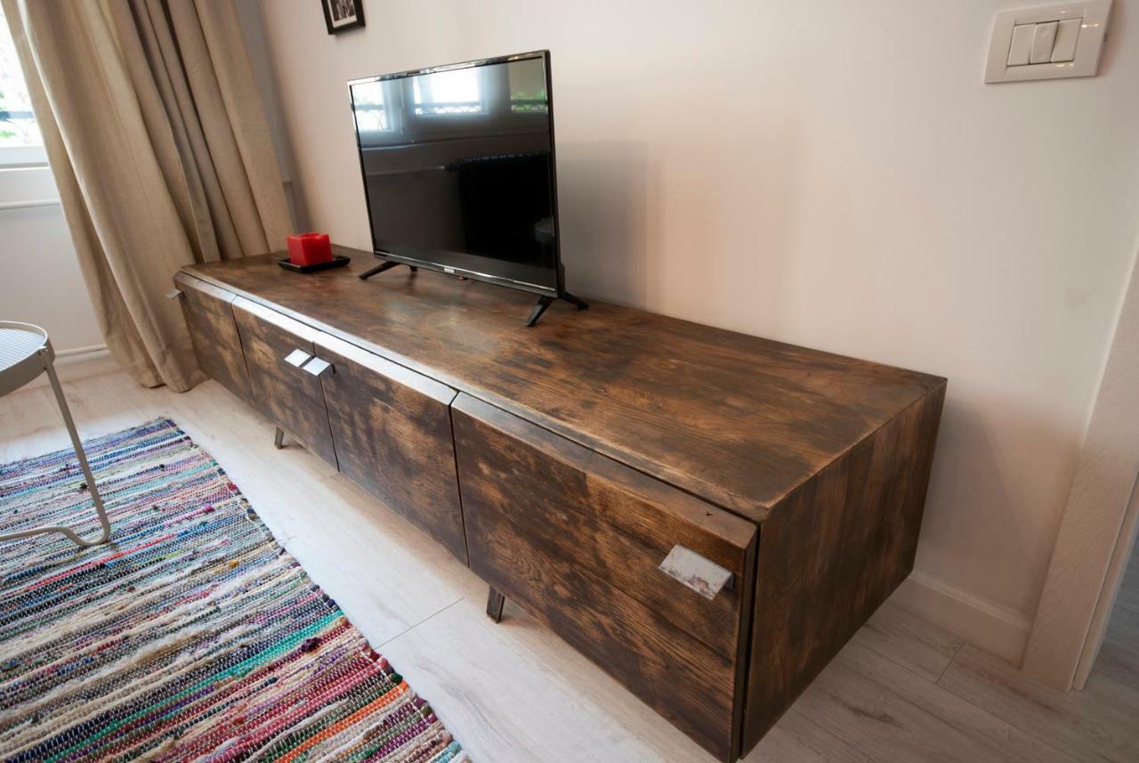 Retro Midtown Apartment بوخارست المظهر الخارجي الصورة